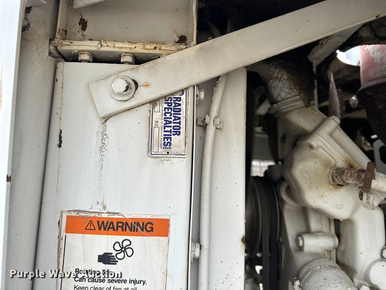 image for item DV0828 Elgin Pelican Series P street sweeper truck