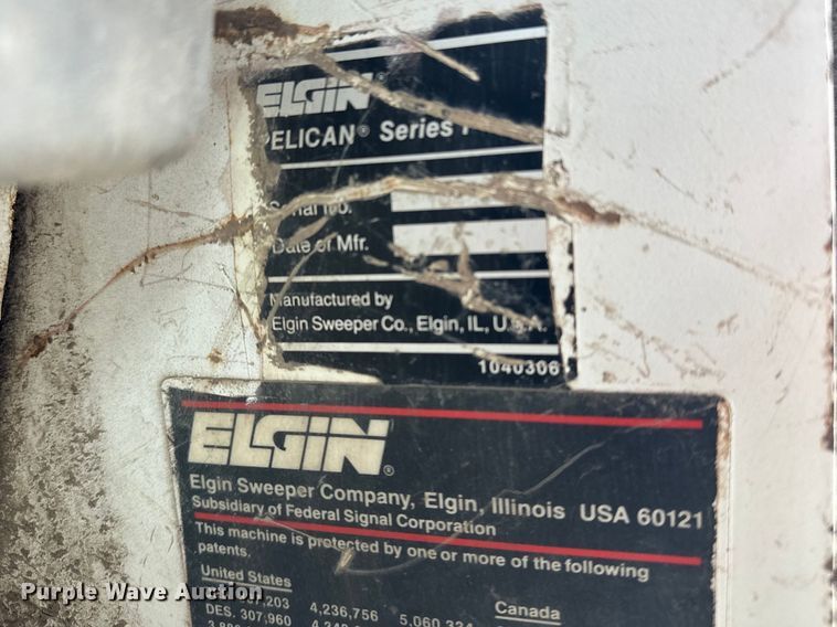 image for item DV0828 Elgin Pelican Series P street sweeper truck