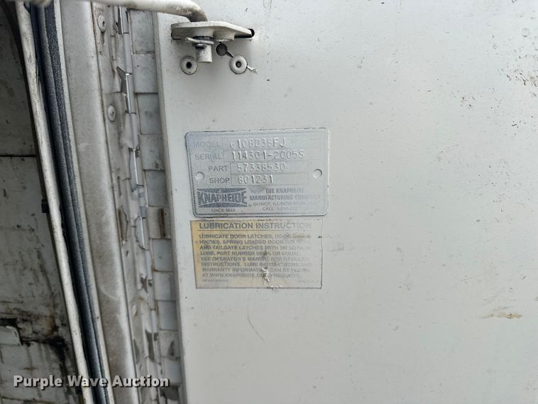 image for item DV0830 2006 Ford F350 Super Duty utility bed pickup truck