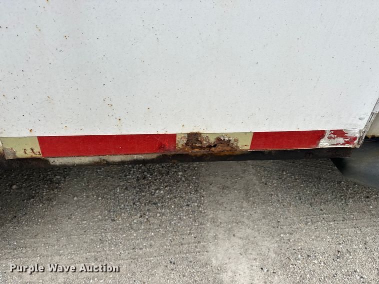 image for item DV0831 2006 Ford F350 Super Duty utility bed pickup truck