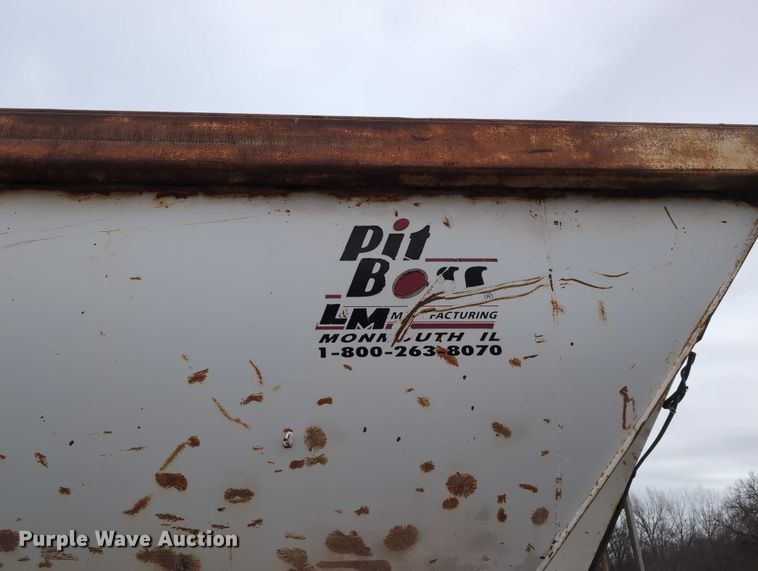 image for item DV0833 1975 Ravens Metal end dump trailer