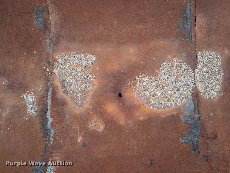 image for item DV0833 1975 Ravens Metal end dump trailer