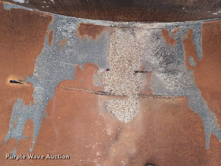 image for item DV0833 1975 Ravens Metal end dump trailer