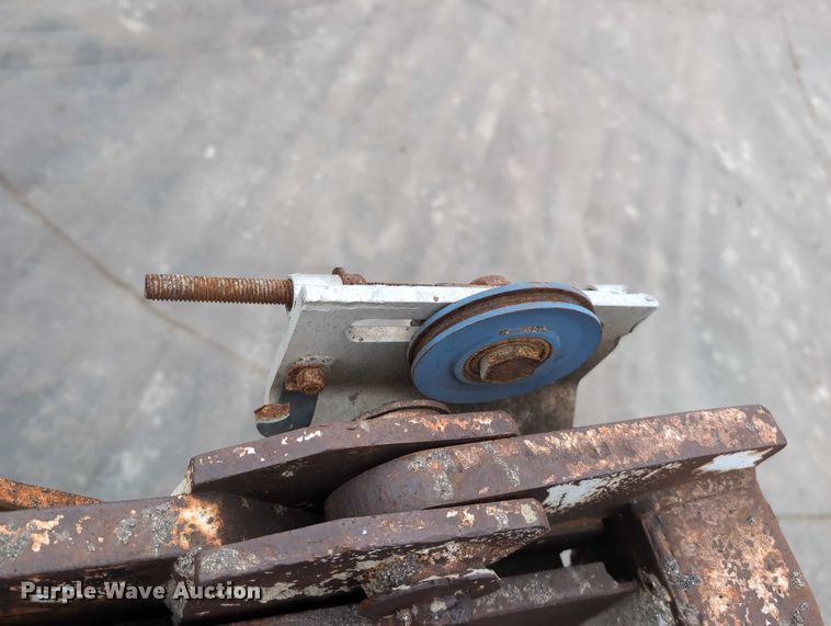 image for item DV0833 1975 Ravens Metal end dump trailer