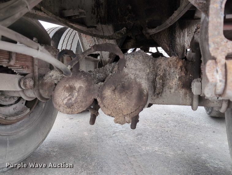 image for item DV0833 1975 Ravens Metal end dump trailer