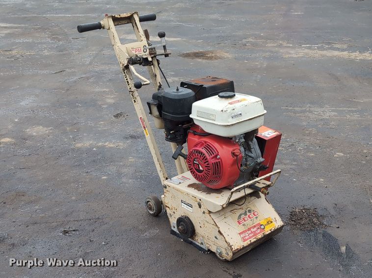 image for item DV0835 Edco CPM8-9H walk behind scarifier