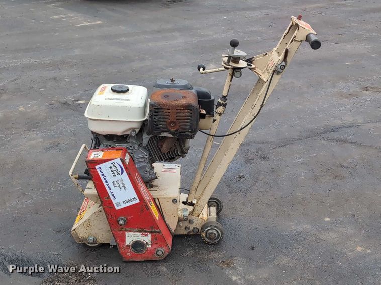 image for item DV0835 Edco CPM8-9H walk behind scarifier