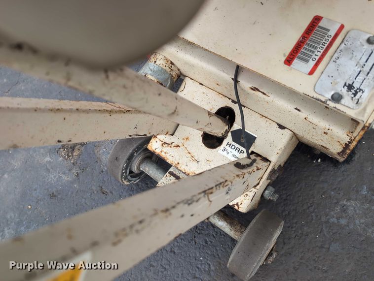 image for item DV0835 Edco CPM8-9H walk behind scarifier