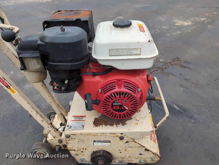 image for item DV0835 Edco CPM8-9H walk behind scarifier