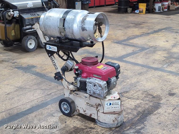 image for item DV0836 Edco TG10-11hp floor burnisher