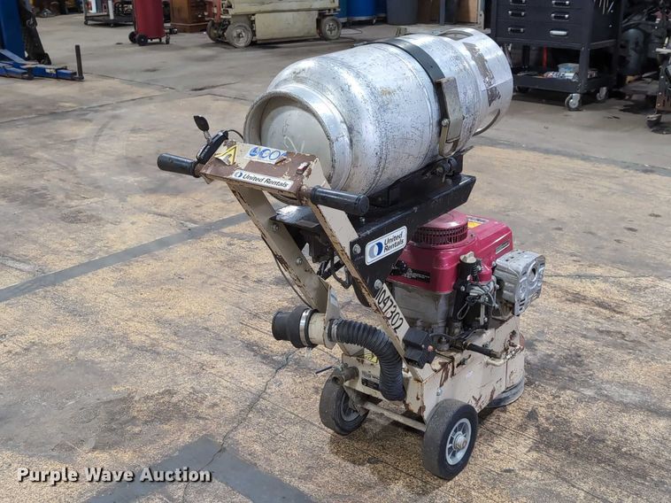 image for item DV0836 Edco TG10-11hp floor burnisher