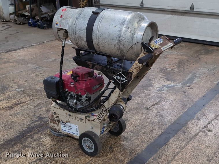 image for item DV0836 Edco TG10-11hp floor burnisher