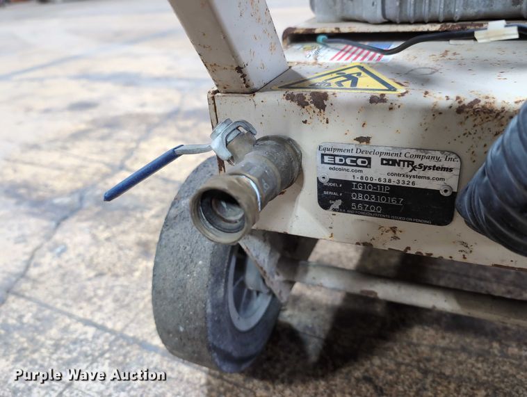 image for item DV0836 Edco TG10-11hp floor burnisher