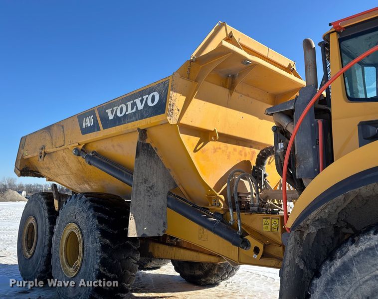 image for item DW7489 2018 Volvo A40G articulated haul truck