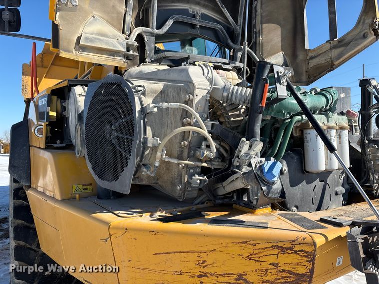 image for item DW7489 2018 Volvo A40G articulated haul truck