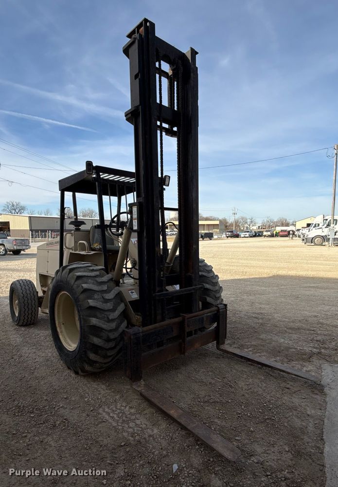 image for item DZ4297 Ingersoll Rand RT708G forklift