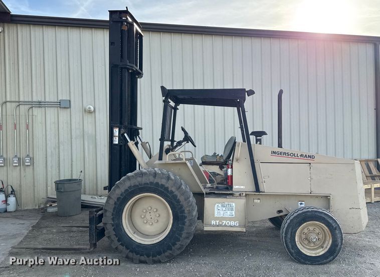 image for item DZ4297 Ingersoll Rand RT708G forklift