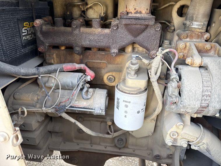 image for item DZ4297 Ingersoll Rand RT708G forklift