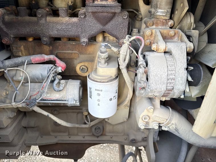 image for item DZ4297 Ingersoll Rand RT708G forklift