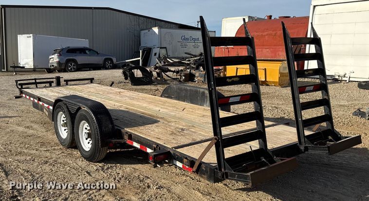 image for item DZ4298 2015 Doolittle XTHD8222 equipment trailer
