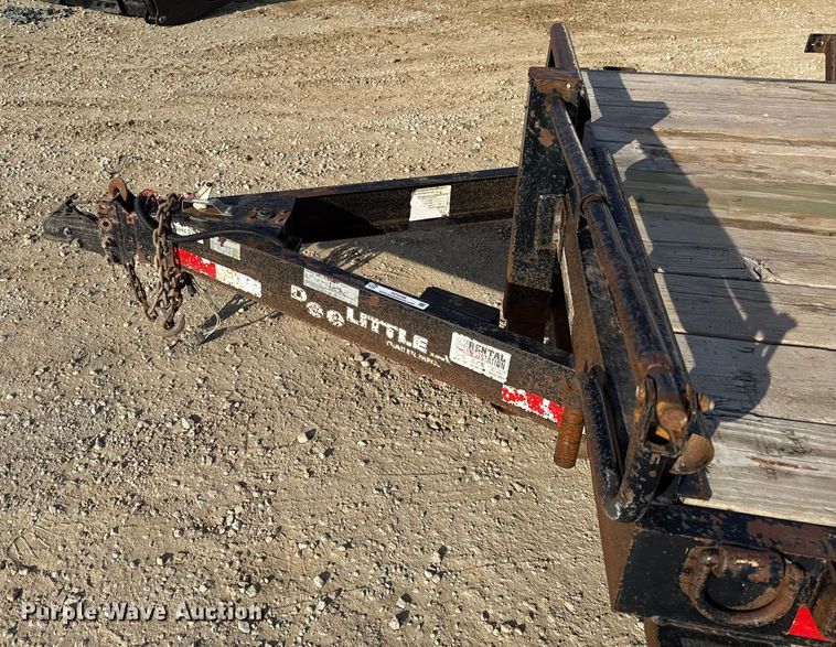 image for item DZ4298 2015 Doolittle XTHD8222 equipment trailer
