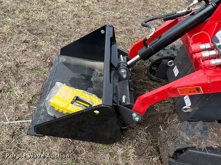 image for item DZ4339 2025 AGT YSRT14 compact utility loader