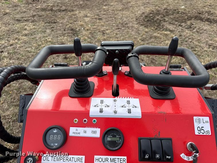 image for item DZ4339 2025 AGT YSRT14 compact utility loader