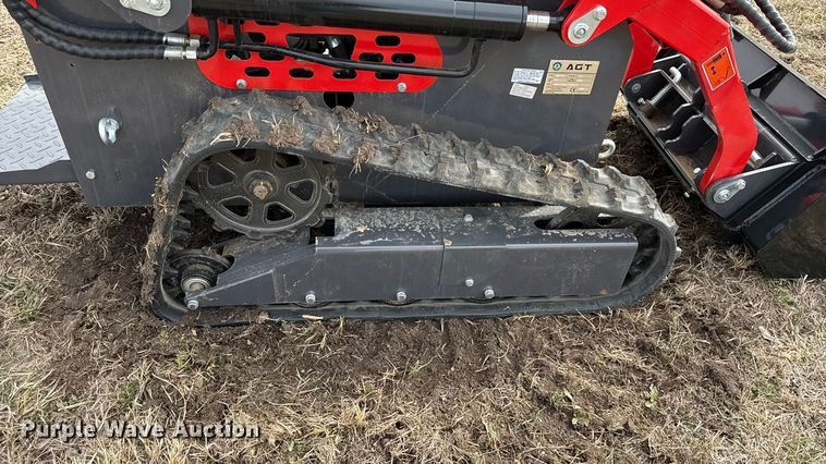 image for item DZ4339 2025 AGT YSRT14 compact utility loader