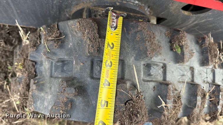 image for item DZ4339 2025 AGT YSRT14 compact utility loader