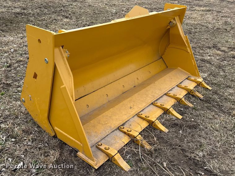 image for item DZ4368 John Deere AT447845 four-in-one wheel loader bucket