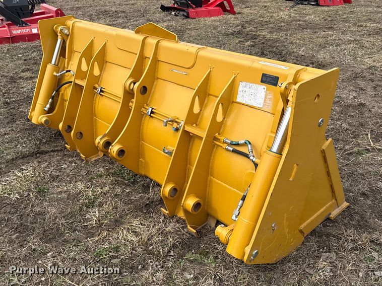 image for item DZ4368 John Deere AT447845 four-in-one wheel loader bucket