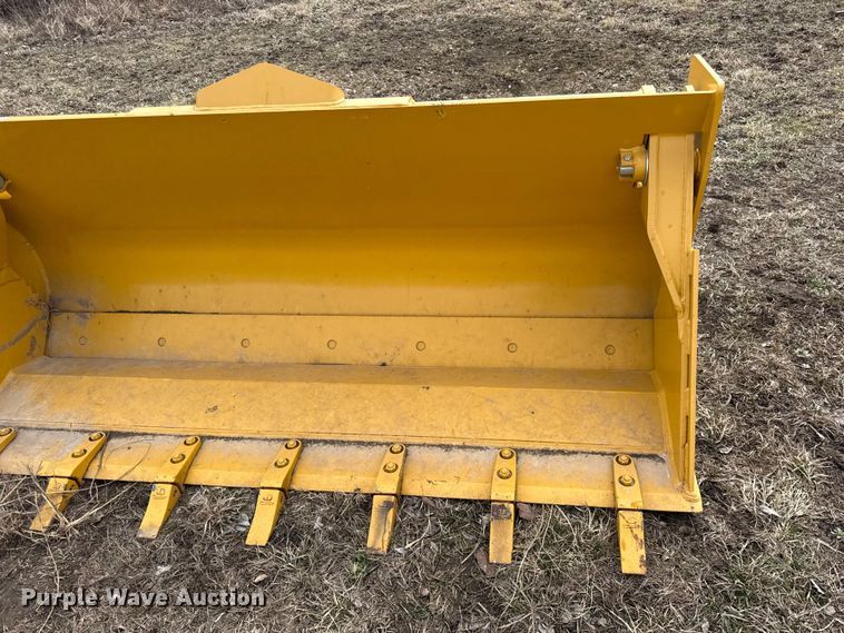 image for item DZ4368 John Deere AT447845 four-in-one wheel loader bucket