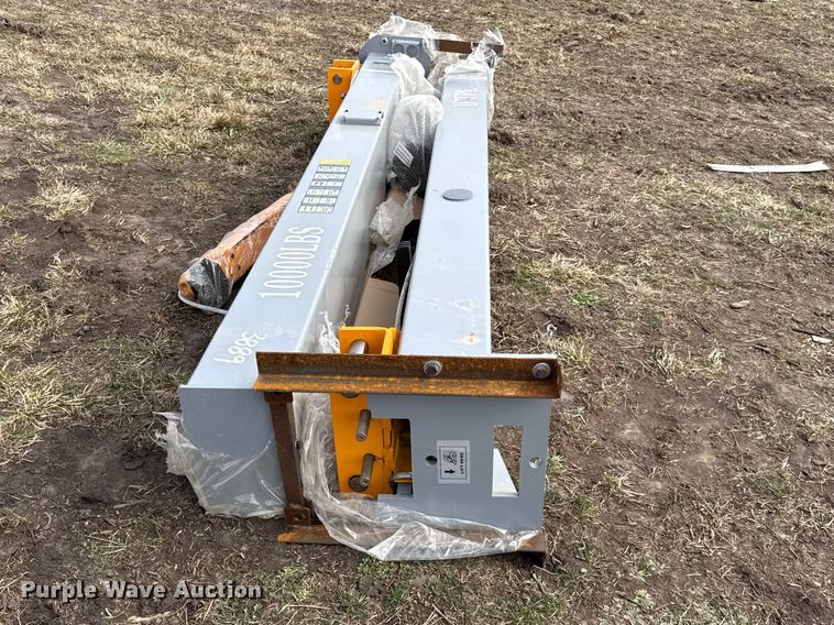 image for item DZ4372 2025 IRanch automotive lift