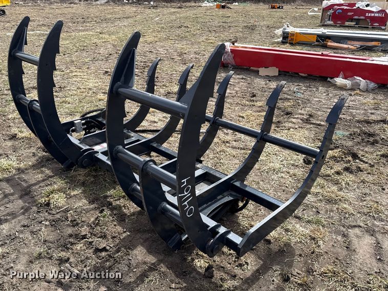 image for item DZ4374 skid steer loader