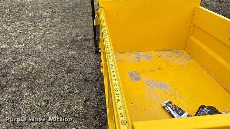 image for item DZ4377 SDLanch SDLD25 track carrier