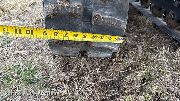 image for item DZ4377 SDLanch SDLD25 track carrier