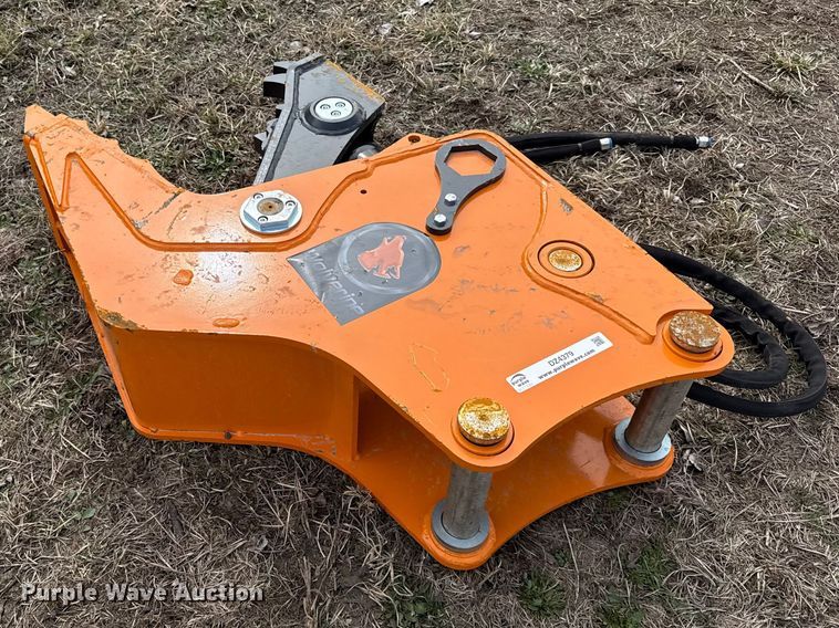image for item DZ4379 Wolverine demolition grapple