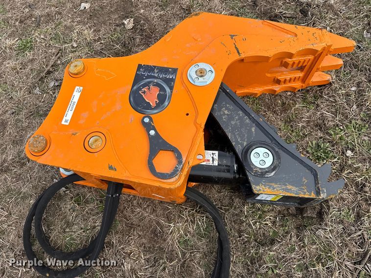 image for item DZ4379 Wolverine demolition grapple