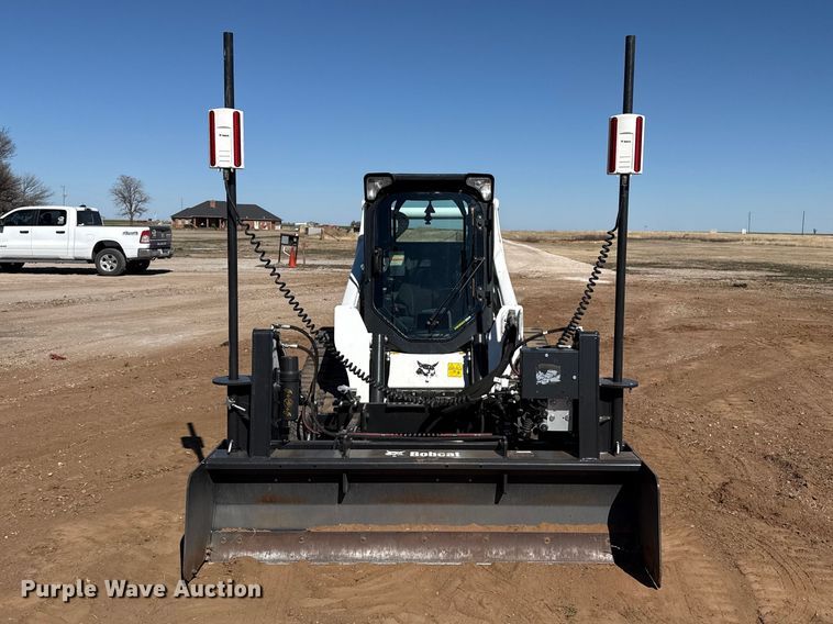 image for item DZ5124 2024 Bobcat T740 tracked skid steer loader