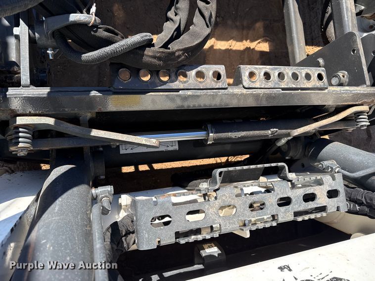 image for item DZ5124 2024 Bobcat T740 tracked skid steer loader