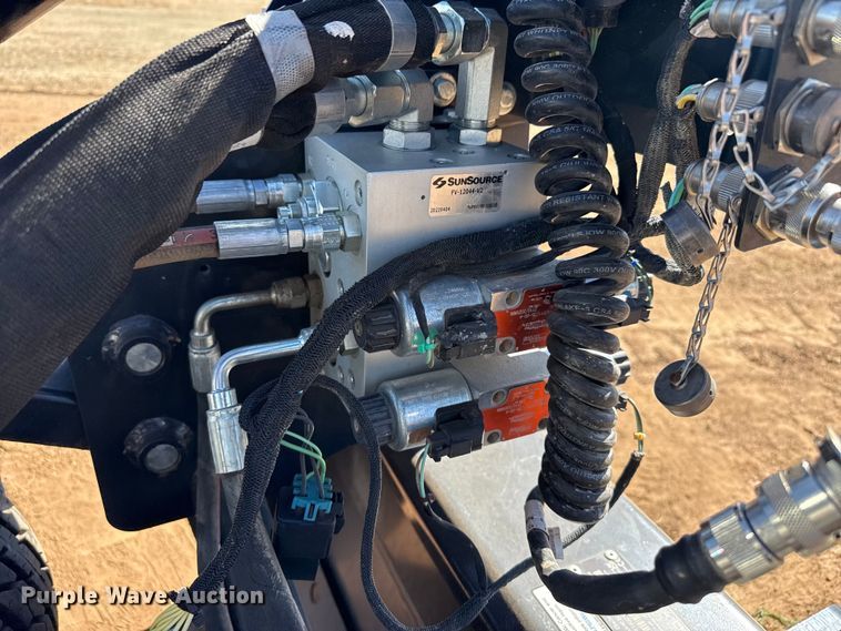 image for item DZ5124 2024 Bobcat T740 tracked skid steer loader