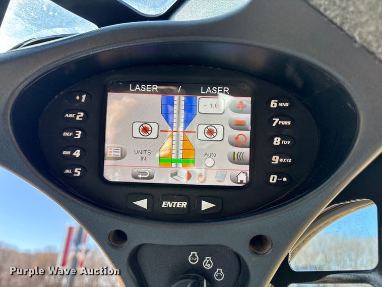 image for item DZ5124 2024 Bobcat T740 tracked skid steer loader