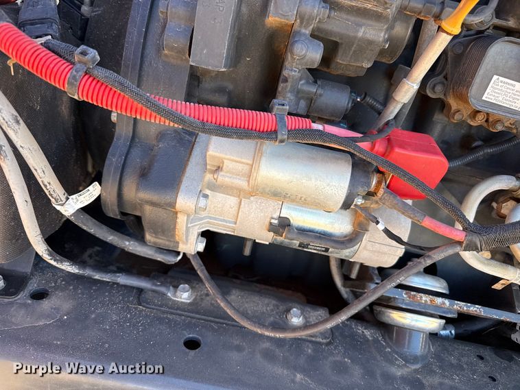 image for item DZ5124 2024 Bobcat T740 tracked skid steer loader