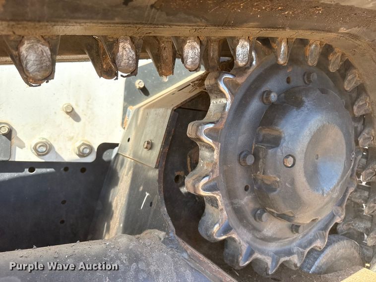 image for item DZ5124 2024 Bobcat T740 tracked skid steer loader