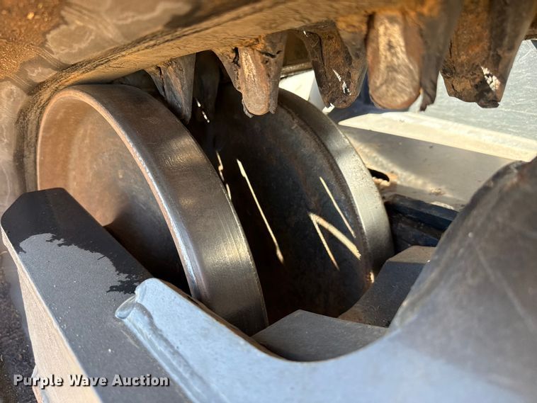 image for item DZ5124 2024 Bobcat T740 tracked skid steer loader