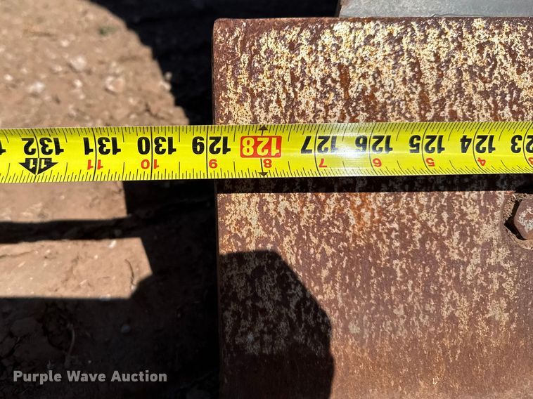 image for item DZ5125 2022 Doosan DD100 dozer