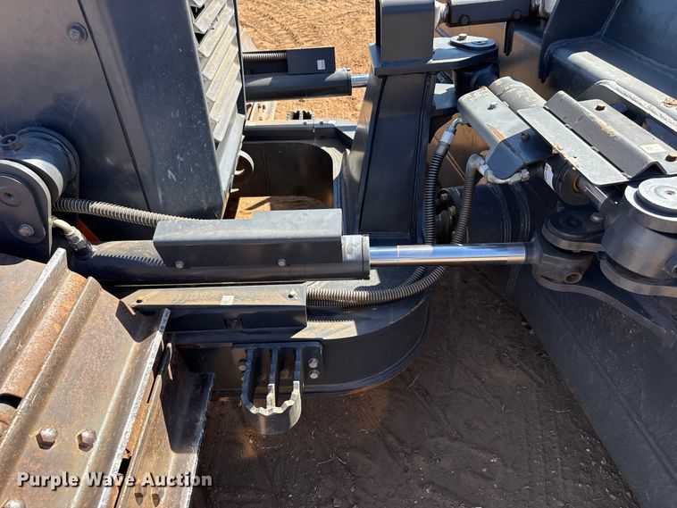 image for item DZ5125 2022 Doosan DD100 dozer