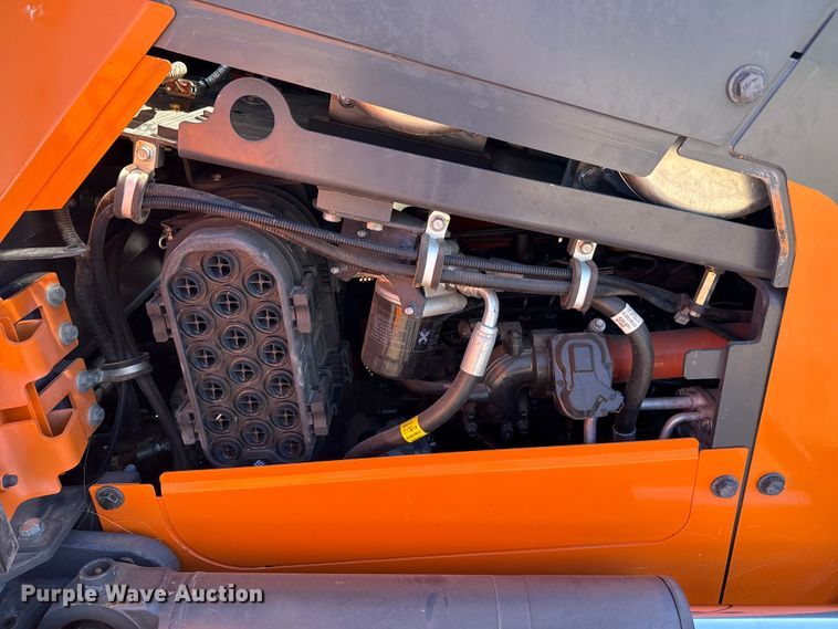 image for item DZ5125 2022 Doosan DD100 dozer