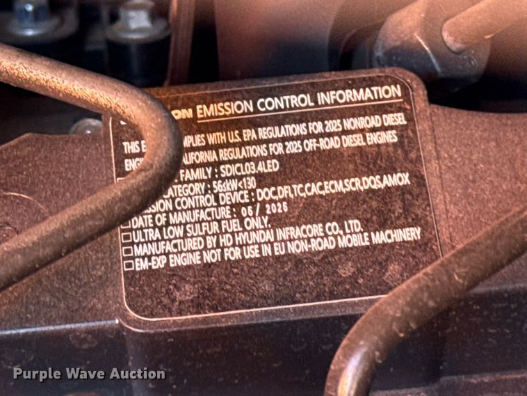 image for item DZ5125 2022 Doosan DD100 dozer