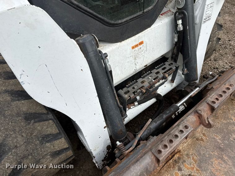 image for item DZ5142 2017 Bobcat S650 skid steer loader